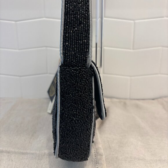 ☠️🖤Made in India Beaded Skull and Crossbones Shoulder Bag - Black & Silver☠️🖤 - Picture 5 of 10